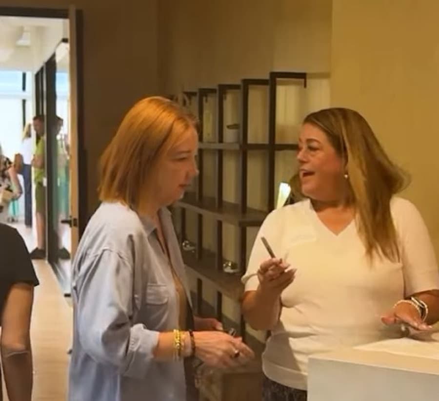 Two women in conversation